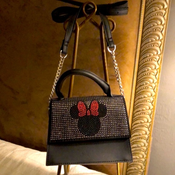 Disney Other - Disney Minnie Mouse crossbody